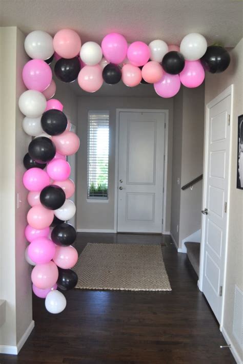 Balloon Week Diy Balloon Arch Without Helium The Daily Hostess