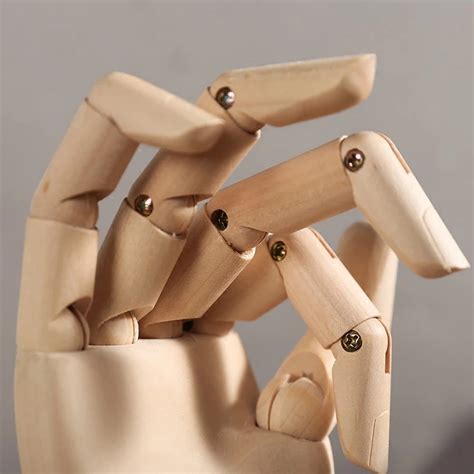 Nordic Wooden Hand Mannequins With Movable Joints Creative Tabletop Or