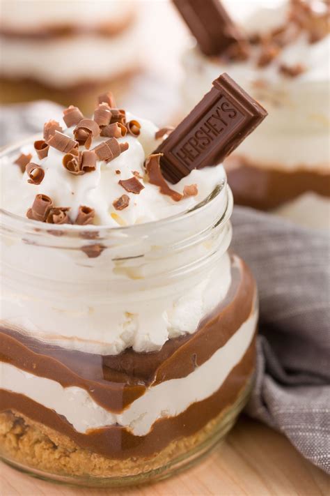 Chocolate Cream Pie In A Jar Recipe Mason Jar Desserts Winter