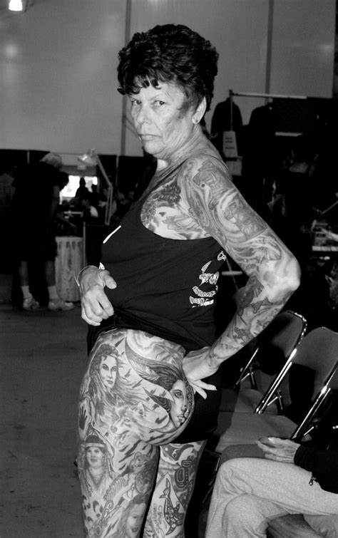 Old People With Tattoos 50 Pics Older Women With Tattoos Old Women