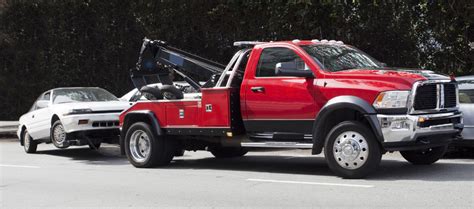 How much does it usually cost to tow a car?