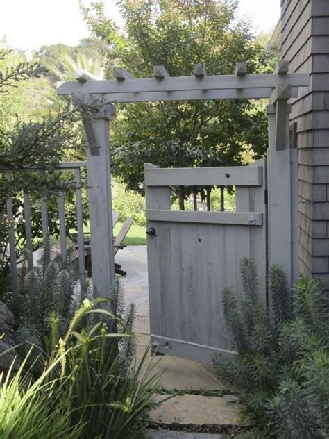 Small Wooden Garden Gate Design Garden Design Ideas