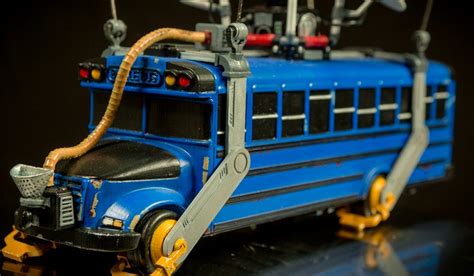 Battle out in a giant battle bus environment. All aboard this 3D print of Fortnite's Battle Bus - htxt ...