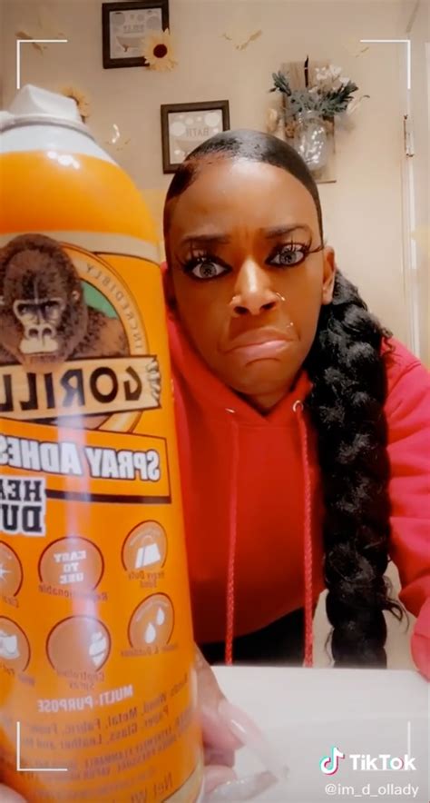 This Tiktoker Put Gorilla Glue In Her Hair But Now Its Stuck Teen Vogue
