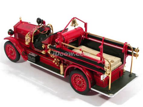 1923 Maxim C 1 Fire Engine Diecast Model Truck 124 Scale Die Cast By