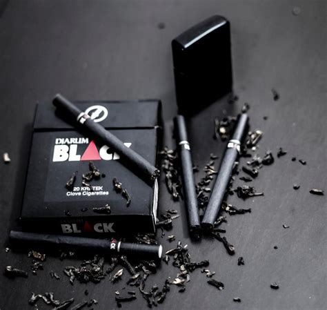 Djarum Black By Ossie Eat World On Deviantart Black Cigarettes