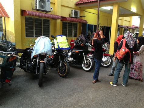 To lead and monitor the team to inspect the whole aspect of building including civil, housekeeping, landscape and pest control. Rimau Bikerz: Tahniah Cantuman Usaha Sdn Bhd