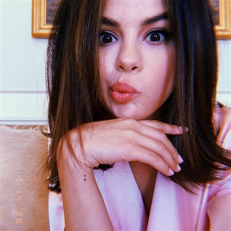 Selena Gomez Inspires Fans With Body Positive Message The Hollywood Gossip
