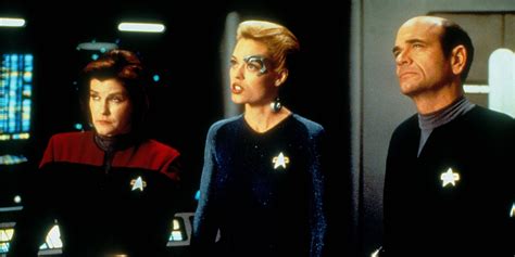 Star Trek Voyager Cast Announce Reunion Plans To Celebrate 25th