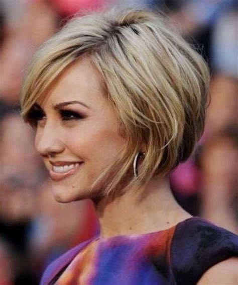 Blonde long asymmetrical bob hairstyle for thin hair: 2021 Popular Short Hairstyles for Thick Hair Over 40