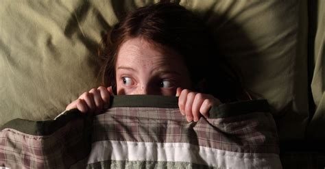 This Is What Happens In Your Brain When You Hear Strange Sounds At Night