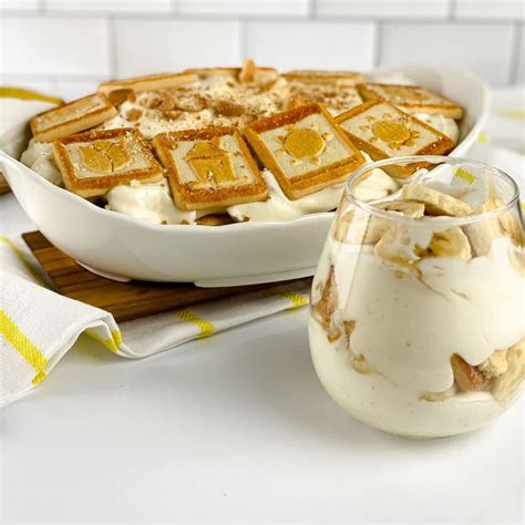 Pour the custard through the strainer, discarding any solids. Baked Banana Custard Ice Cream : Easy Banana Pudding No Bake Recipe Num S The Word : I'd take ...