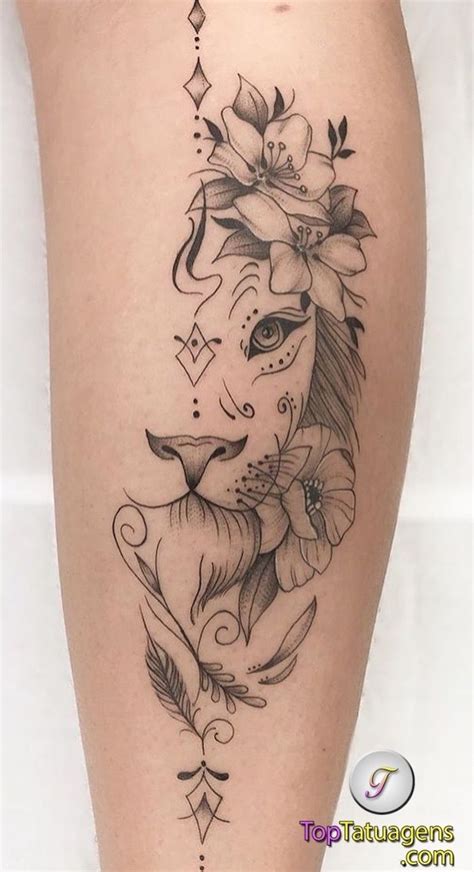 6) japanese tattoos reminiscent of woodblock prints seen among the ancient merchants of japan, japanese tattoos are often large and colourful. tatouage-arrière-de-jambe-petit-lion-tatouage-demi-tête de ...
