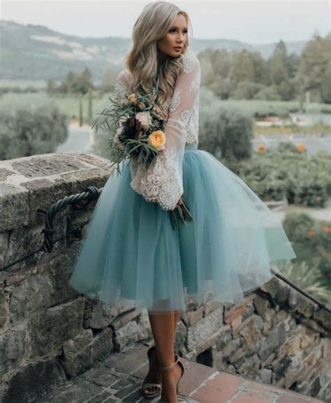 19 Vestidos que son perfectos para lucir en una boda en jardín