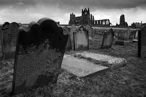 Whitby Dracula Connections Between Dracula Whitby And Bram Stoker