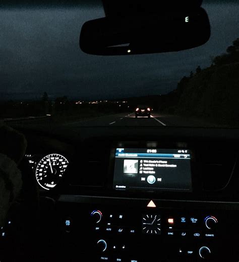 Pin By 🌟☀️🌻🍋☀️ On Summer Night Driving Late Night Drives Car Pictures