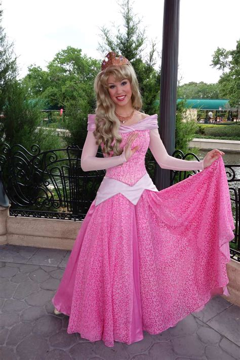 Princess Auroras New Dress In France At Epcot