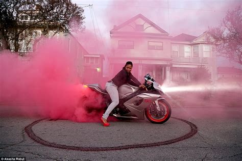 Caramel Curves All Female Biker Squad In New Orleans Daily Mail Online