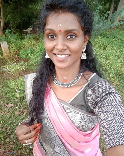 Tamil Beauty 02 Sexy Indian Photos Fapdesi