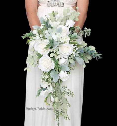 Feel fresh breeze eucalyptus scent is fresh, crisp & beloved. Top 10 White and Green Wedding Bouquet Ideas You'll Love ...