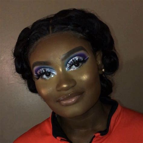 𝕷𝖔𝖔𝖐𝖘 𝖇𝖞 𝕹𝖆𝖊𝖟𝖗𝖆𝖍 on instagram “makeup by me melaninbeautiesunite melaninmakeupdaily