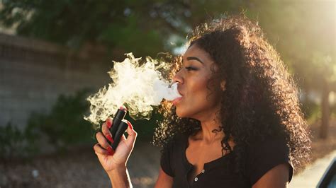 Us Vaping Deaths Linked To Thc Not Nicotine Science And Tech News