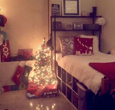 101 Lovely Christmas Dorm Room Decorating Ideas On A Budget Christmas Dorm Dorm Room Decor