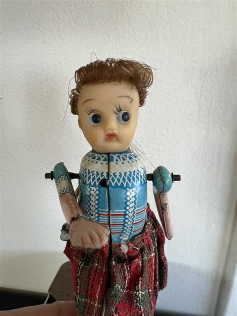 Vintage Tin Toy Litho Wind Up Suzy Girl Bouncing Ball Tps Japan Ebay