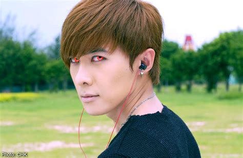 Danson Tang Takes The Heat To Look Like A Cool Vampire