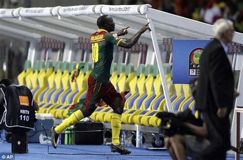 Egypt 1 2 Cameroon Vincent Aboubakar Scores Late Winner Daily Mail Online