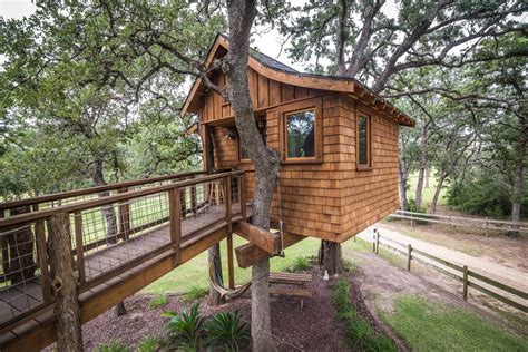 With so many hidden gems, and areas to explore, it could take decades to experience it all. 12 Tempting Tree House Cabins in Texas - Flavorverse