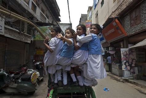 Indias Education Act Aims To Lift The Poor The New York Times