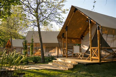 China Luxury Glamping Hotel Safari Tent Manufacturer And Supplier Aixiang