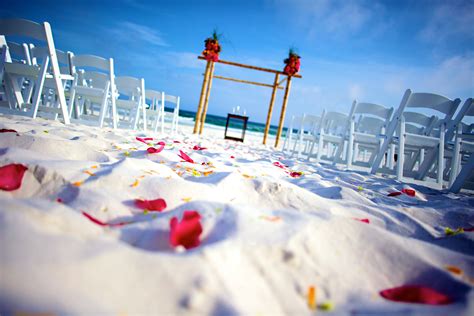 Say i do with a view of the pacific ocean at the sheraton kauai resort. Sandestin Named the Best of Weddings by the Knot for 2013 ...