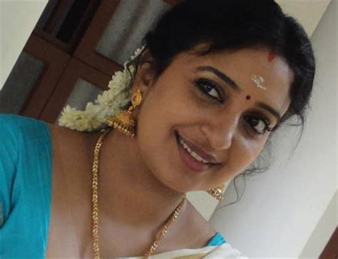 Sona Nair Malayalam Film And Serial Actress Profile Biography And