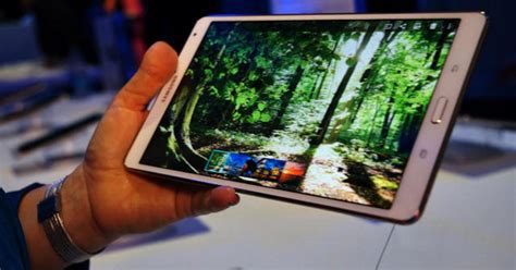 Samsungs New Flagship Tablet The Galaxy Tab S Cbs News