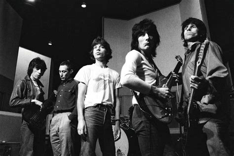 The Rolling Stones La Historia Detrás De Sympathy For The Devil Y