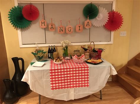 See more ideas about italian table decorations, table decorations, italian dinner party. Italian themed 50th birthday party | Italian dinner party ...
