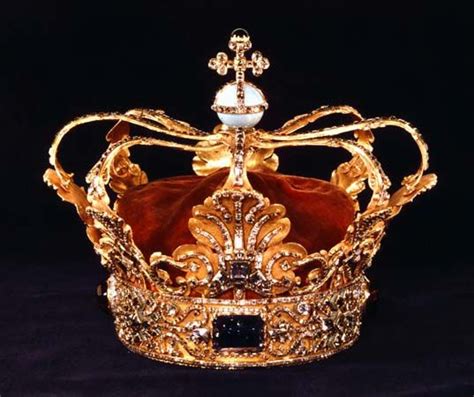 Crown Head Ornament