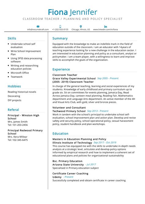 This format of teacher resume is ideal for professionals who have an impressive set of accomplishments, work experience, as well as job duties from previous positions. Classroom Teacher Resume Sample - ResumeKraft