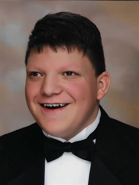 Lucas Dukes Mackey | Tucker Funeral Home