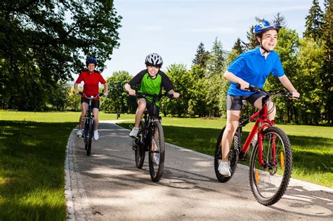 I probably would have had my kids learn on training wheels if i hadn't stumbled upon some articles on the internet about balance bikes. Free photo: Children Riding Bicycle - People, Kid, Kids ...