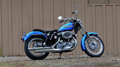 Most model series are limited to a narrow range of engine sizes. 1971 Harley-Davidson XLH presented as Lot U96 at ...