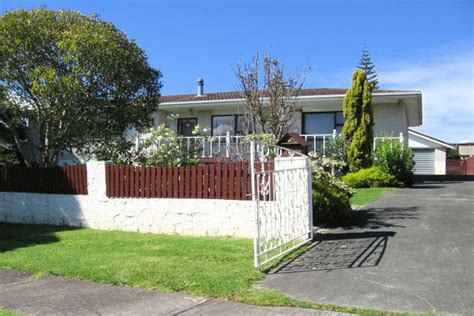 Property Details For 1 Lendenfeld Drive Papatoetoe Auckland 2025
