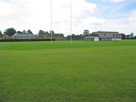 School Playing Fields Uppingham © Kate Jewell Cc By Sa20 Geograph