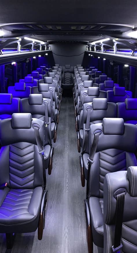 Top 60 Imagen How Many Seats Are On A Coach Bus Mx