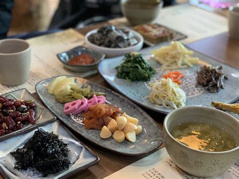 Banchan (side dishes) are an iconic part of korean cuisine. korean barbecue side dishes - Korean Barbecue Story