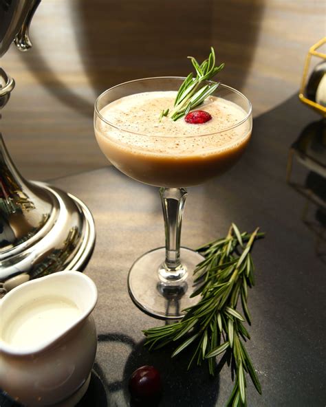 Bartender lynnette marrero layers bourbon, cider, dry riesling, and a. Festive Cocktail and Drink Recipes to Get You in the ...