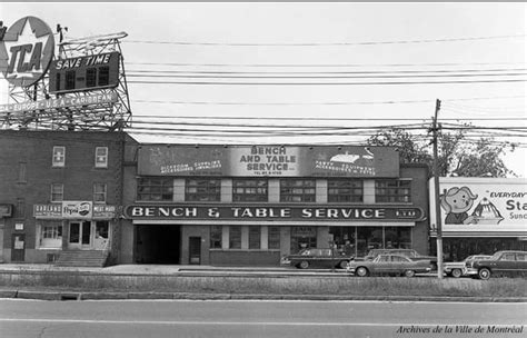 An Old Black And White Photo Of A Restaurant
