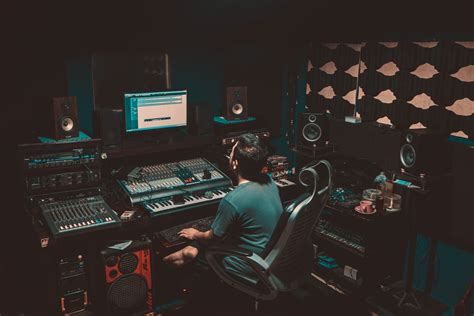 5 Things Every Artist Should Bring For A Successful Studio Session